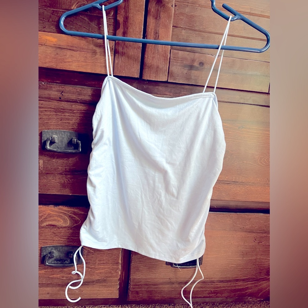Forever 21 Sz L light blue cami